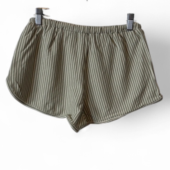 Striped Drawstring Shorts - Picture 3 of 14